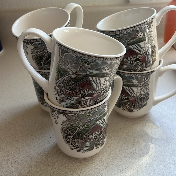 Set of 6 Made in England Vintage Mugs- Cabin Scene - Picture 4 of 4